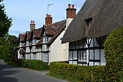 Cottages at West Tytherley (geograph 5901447)